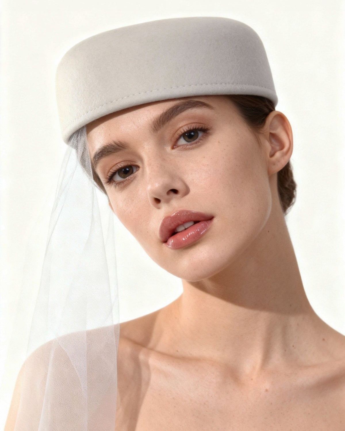 The Zeta Pearl Tulle - Pillbox Hat | Hurricane Lab