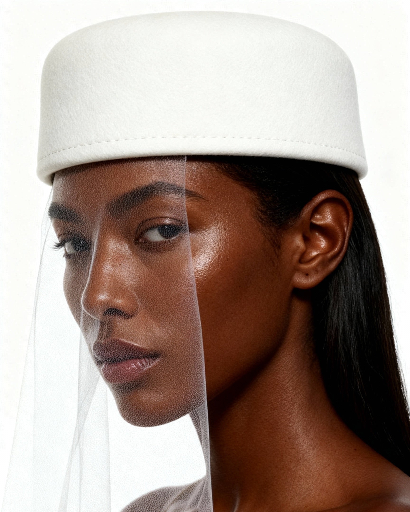 The Zeta Pearl Tulle - Pillbox Hat | Hurricane Lab